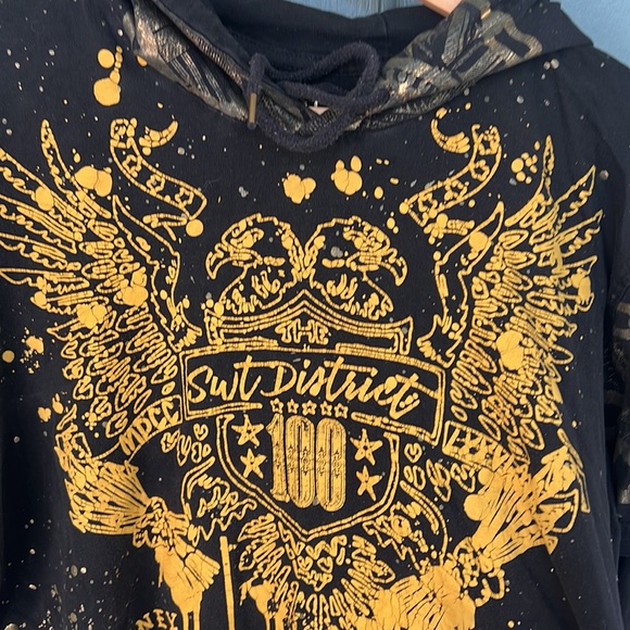 Switch Remarkable Long Sleeve T-Shirt Hoodie - Picture 10 of 12